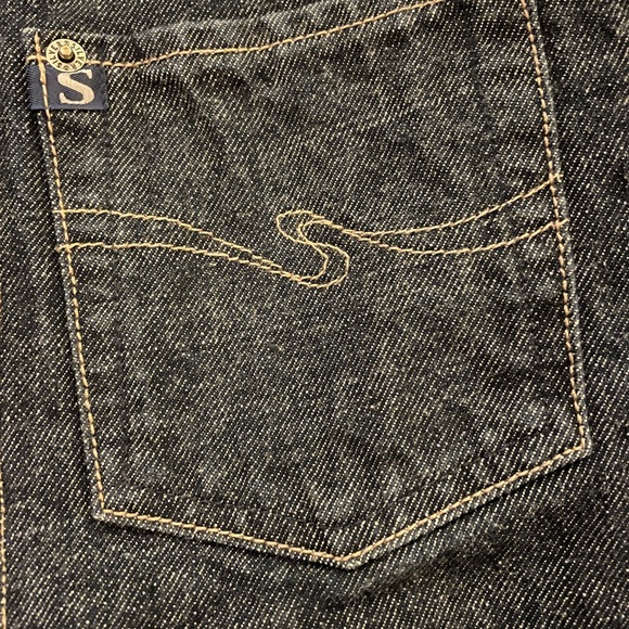 Heavy 100% cotton Canadian made denim jacket - Picture 2 of 7